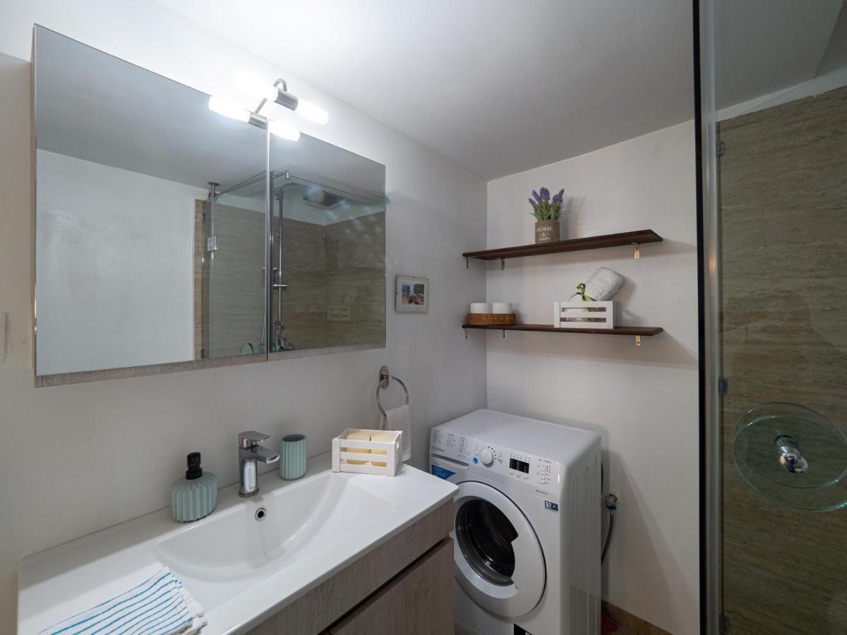 Central & Bright 2Bd Apt In Corfu Town Near Port Eksteriør bilde